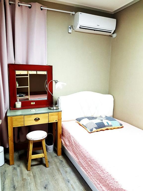 Guest house Wooju House Seoul