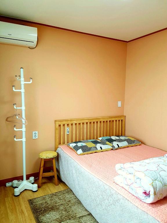 Guest house Wooju House